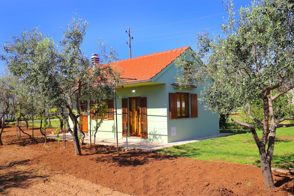 Holiday Home Zemljak Sukošan المظهر الخارجي الصورة
